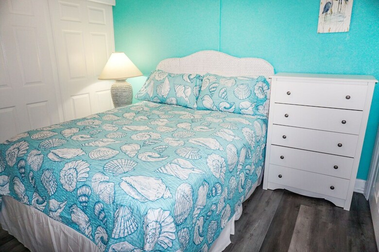 Hotel Gulf Winds Beach Resort
