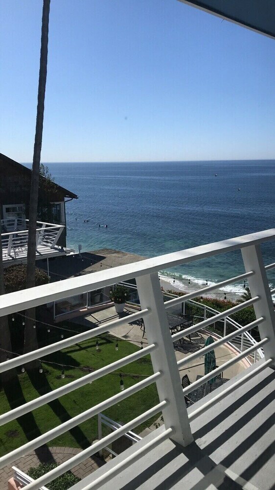 Hotel Laguna Riviera