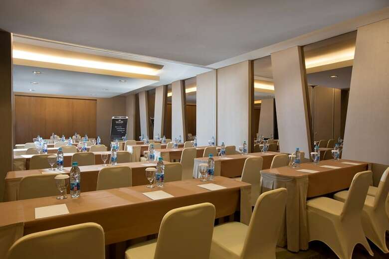Hotel Santika Premiere Hayam Wuruk