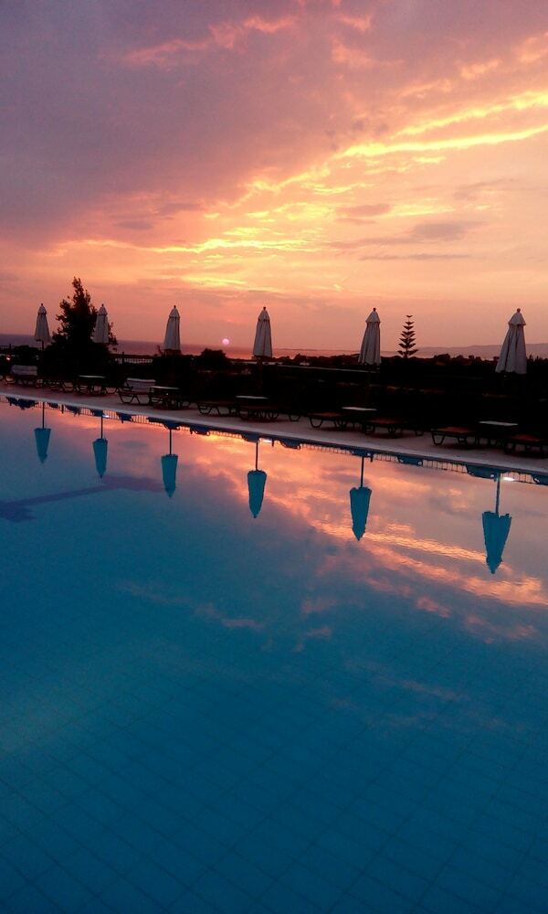 Astra Village Hotel Suites
