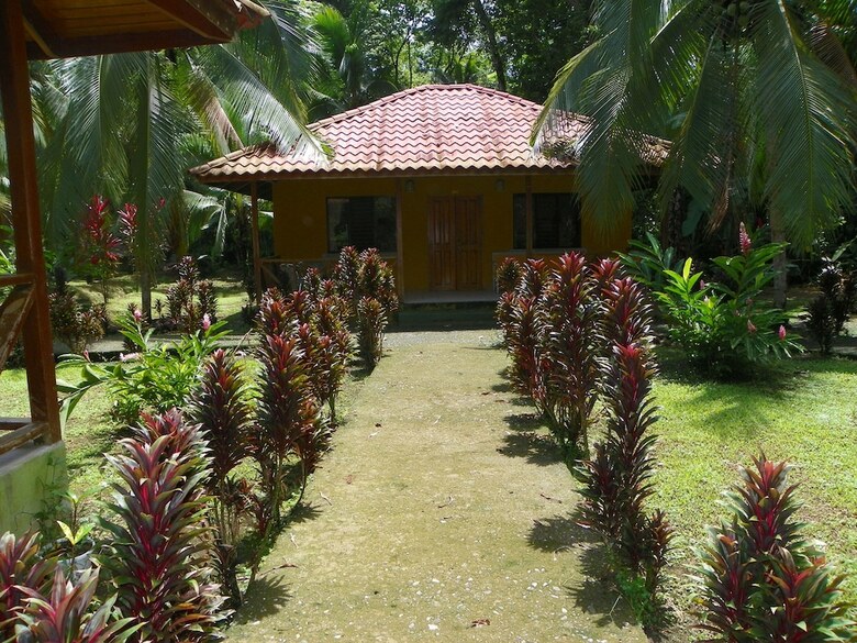 Posada El Pizote Lodge