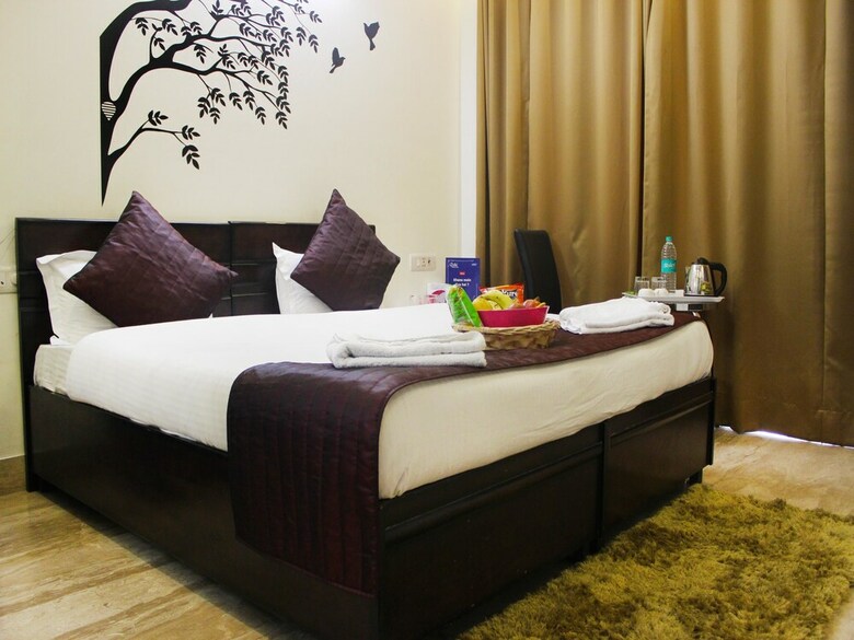 Marine Club Hotel Gurgaon