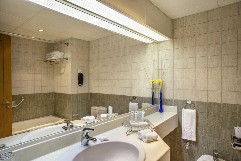 Hotel Al Ain Rotana
