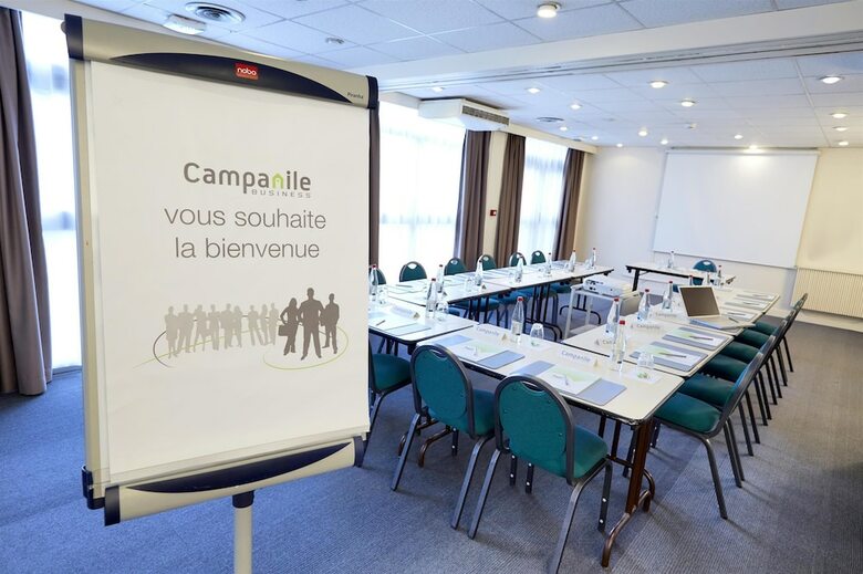 Hotel H�tel Campanile Argenteuil