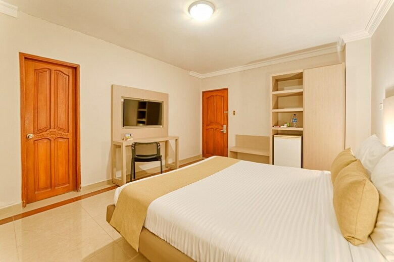 Hotel Ms Alto Prado Superior