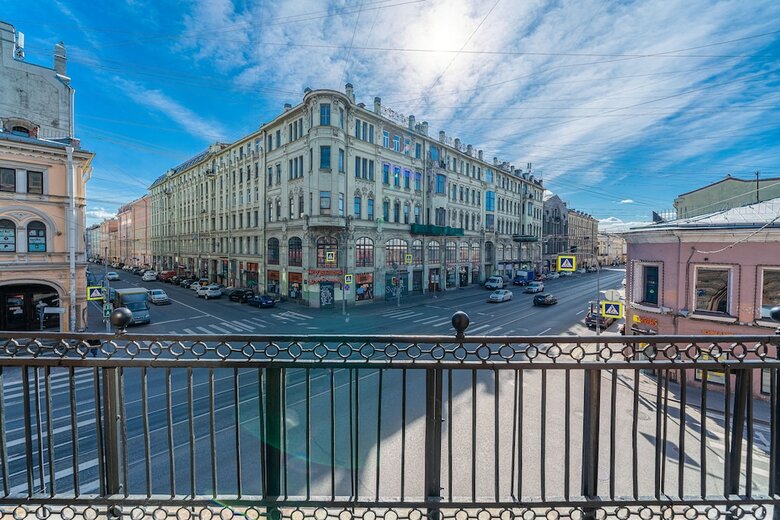 Kravt Hotel