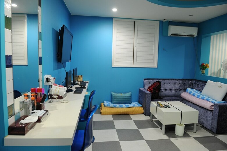 Hotel S Motel