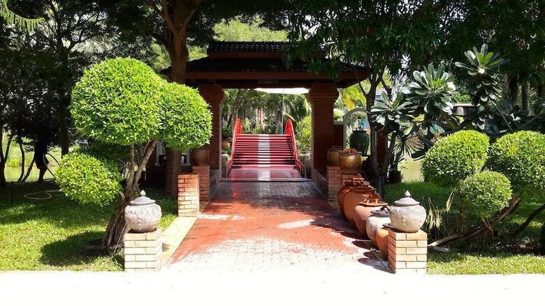 Hotel Muaan Resort