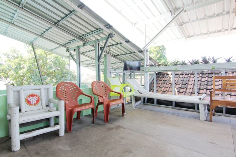 Hotel Tiga Dua Homestay