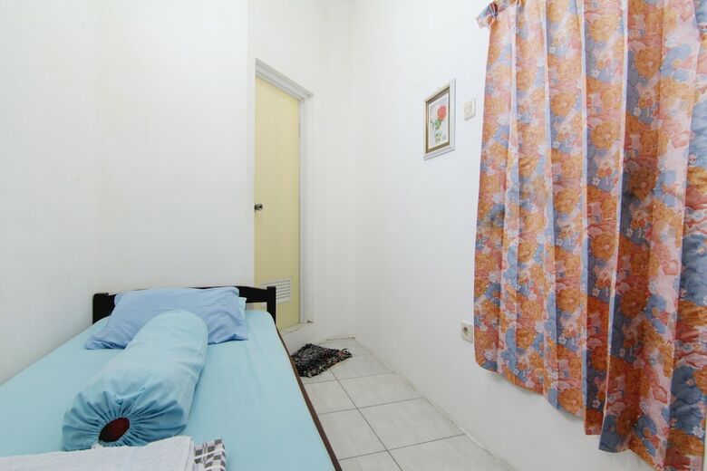 Hotel Tiga Dua Homestay