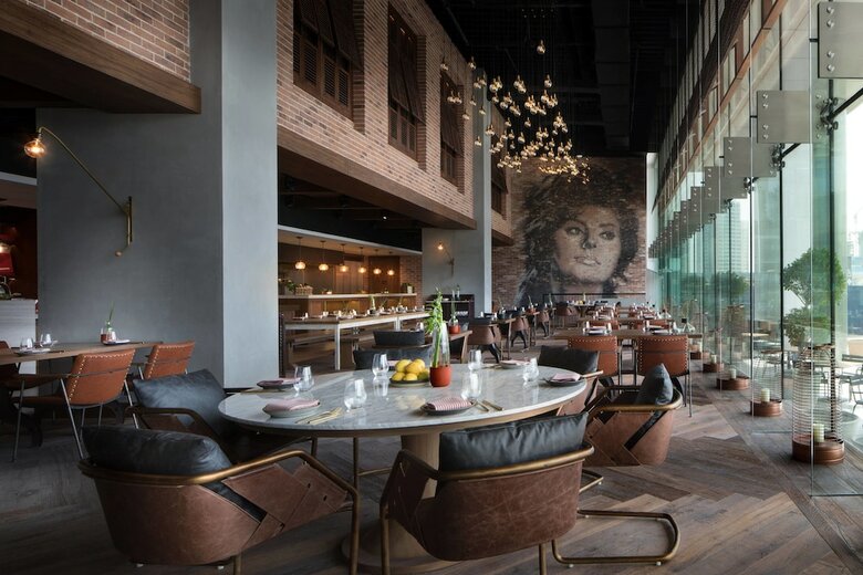 Renaissance Downtown Hotel, Dubai