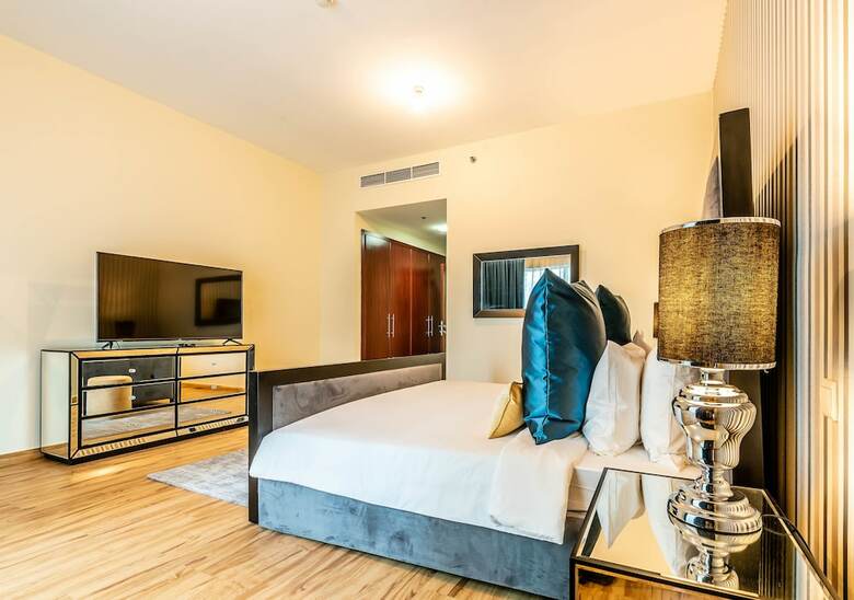 Peaks Apartments Dubai Marina