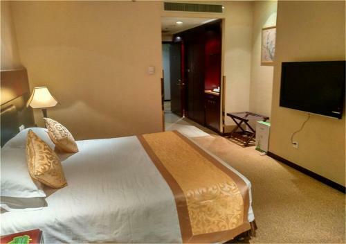 Zhongyi Pengao Hotel