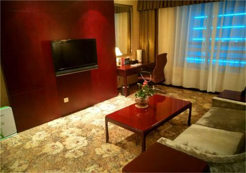 Zhongyi Pengao Hotel