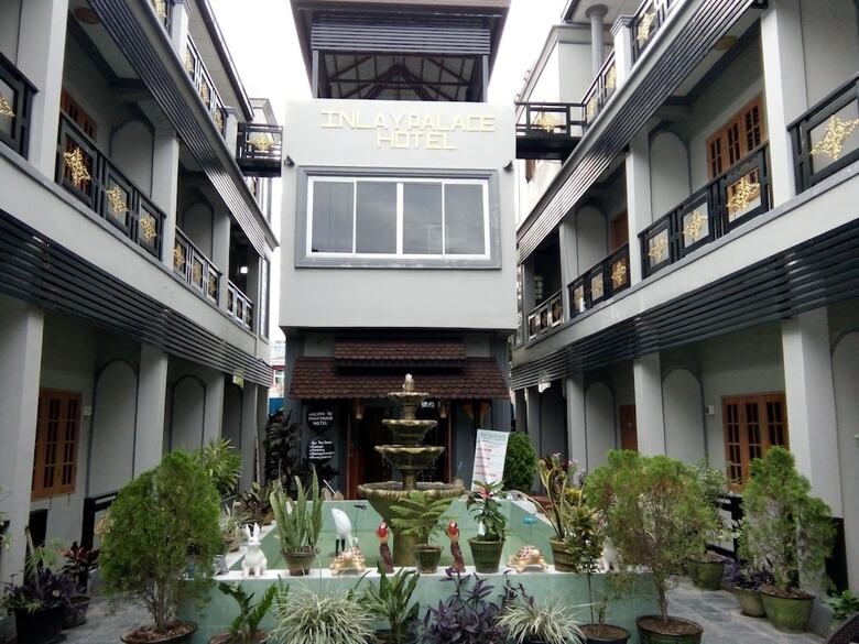 Inlay Palace Hotel