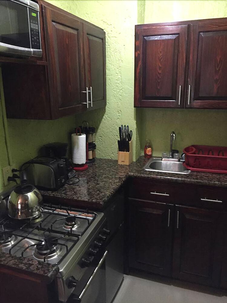 Apartamentos Brownstone Marlin Drive