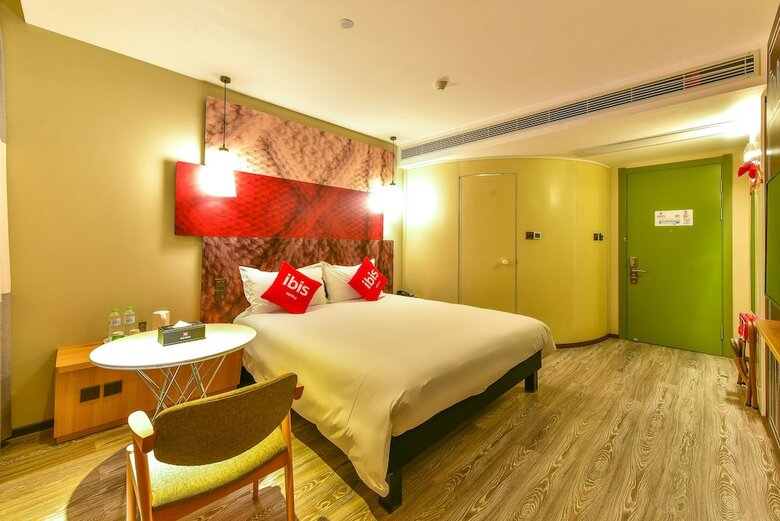 Ibis Guilin Railway Station Hotel