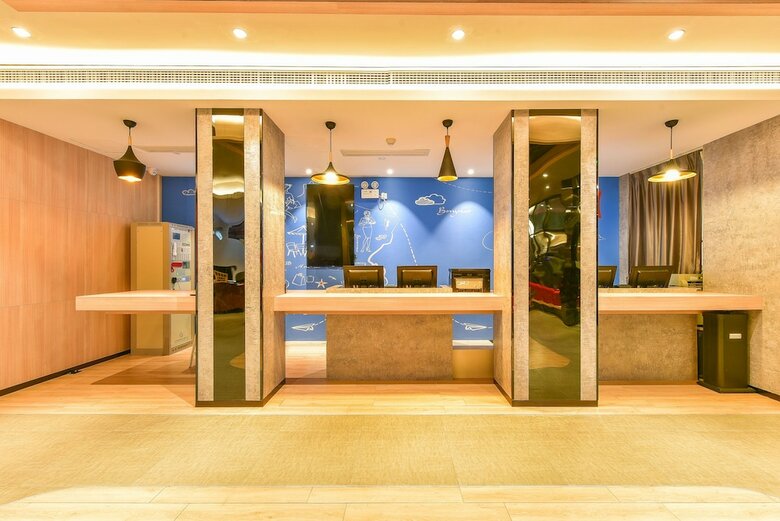 Ibis Guilin Railway Station Hotel