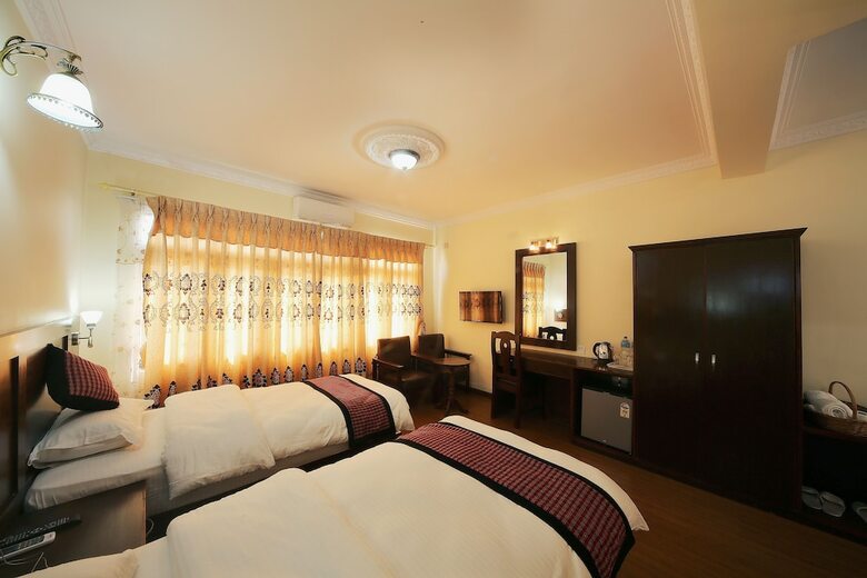 Hotel Bliss International