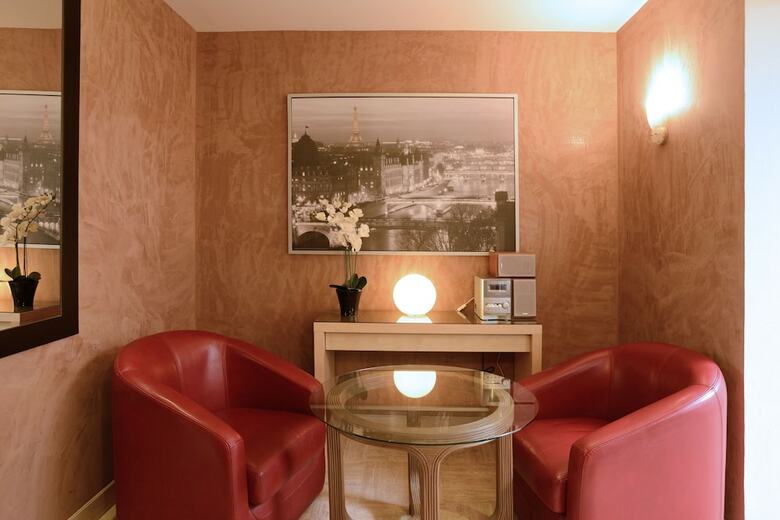 Hotel H�tel Pierre Nicole