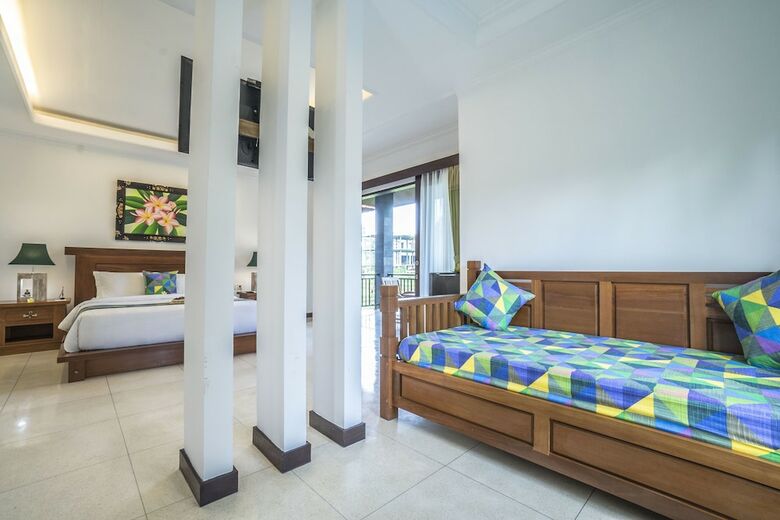 Gita Maha Hotel