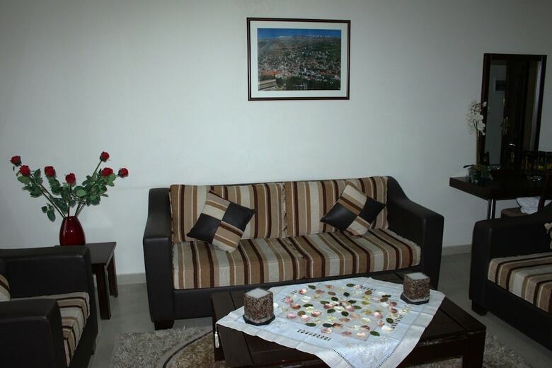 Apartamentos Garden City Residence