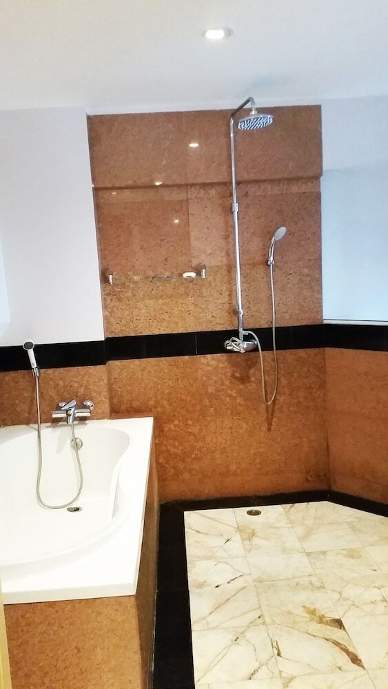 Aparthotel Penthouse Galare Thong Tower