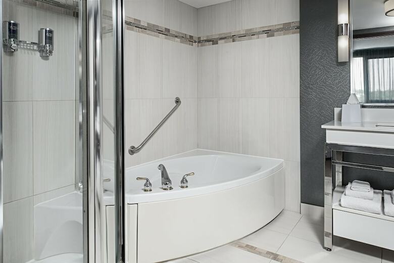 Hotel Four Points By Sheraton London