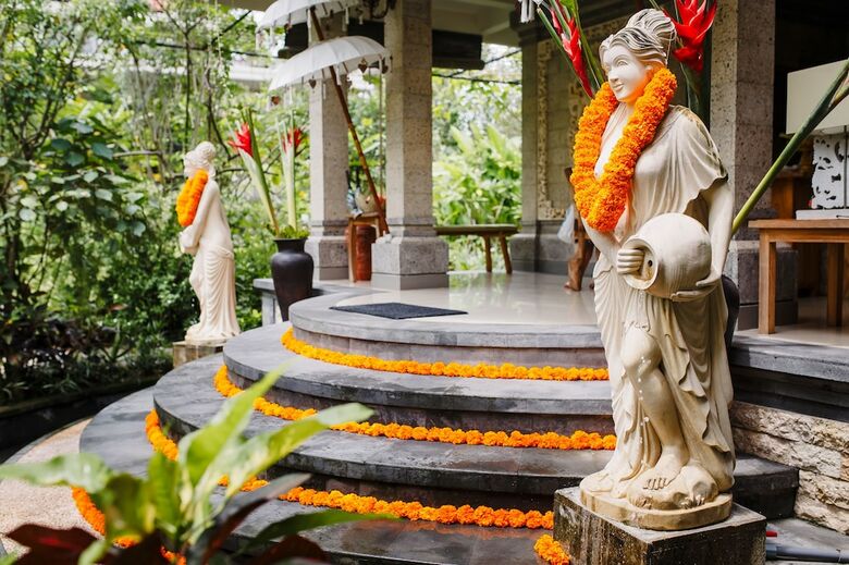 Hotel Om Ham Retreat And Resort