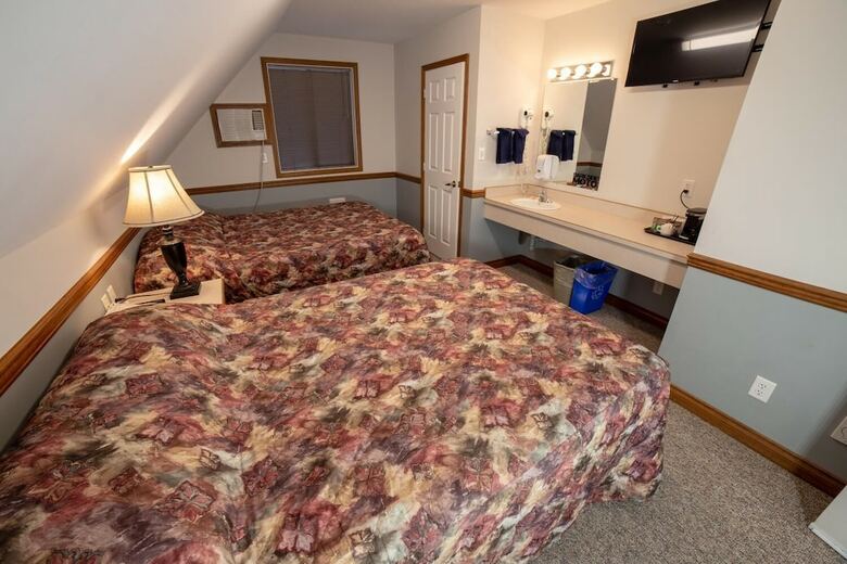 Hotel Peaks Lodge