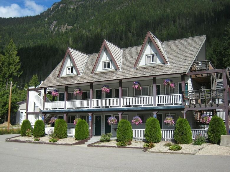 Hotel Peaks Lodge