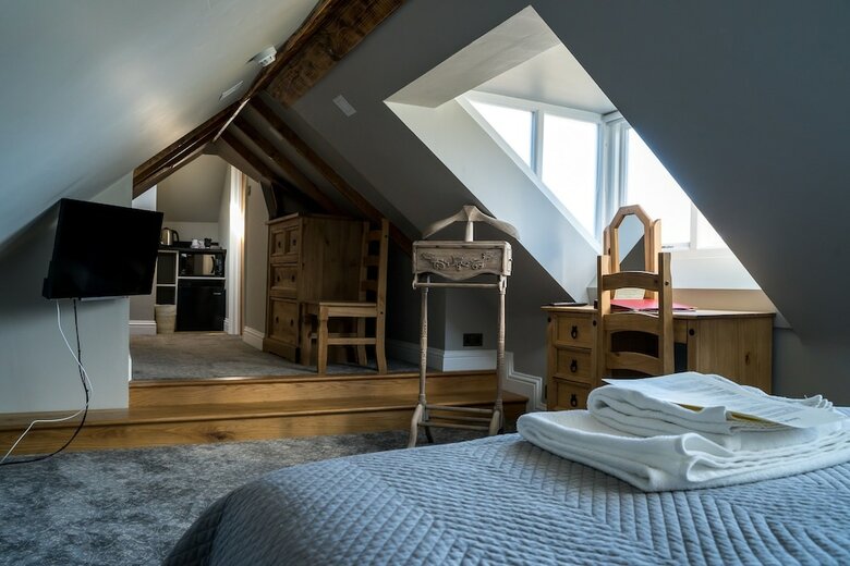 Hotel Farnley Tower Guesthouse