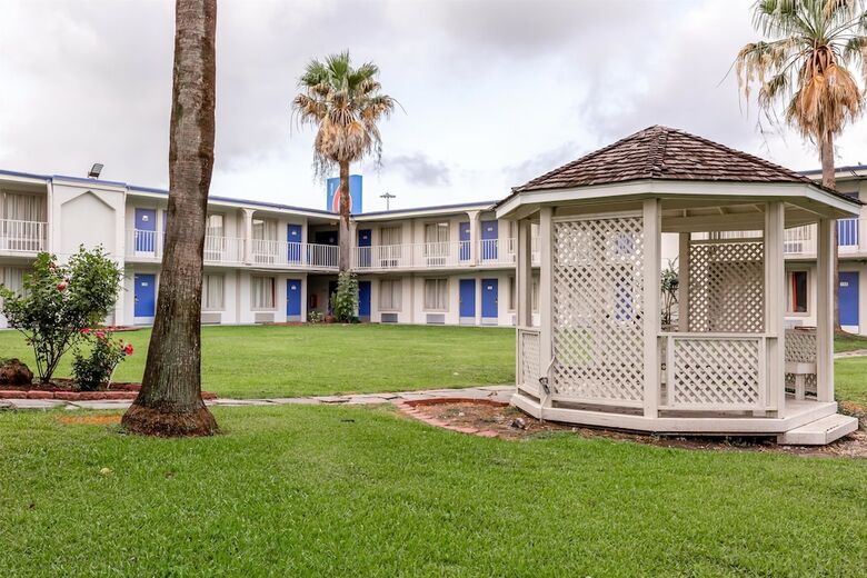 Motel 6 Houston, Tx - East
