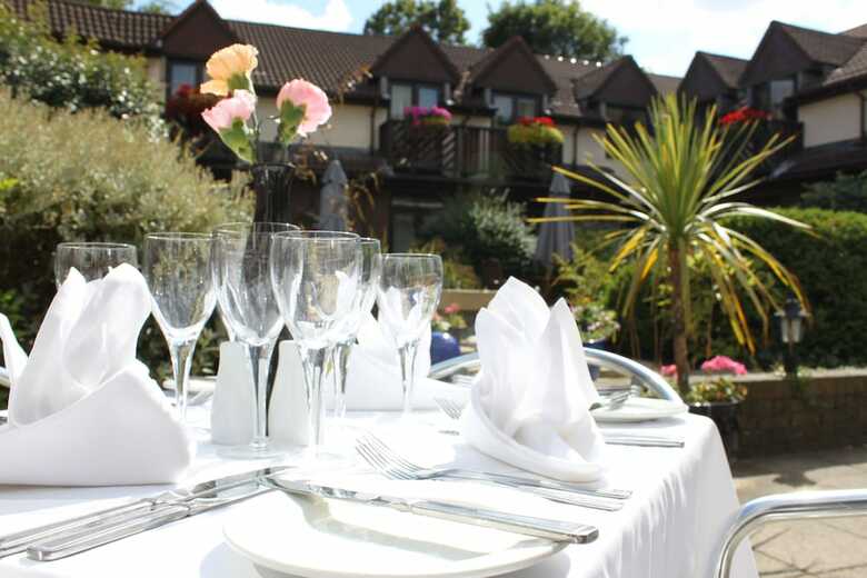 Kingston Lodge Hotel