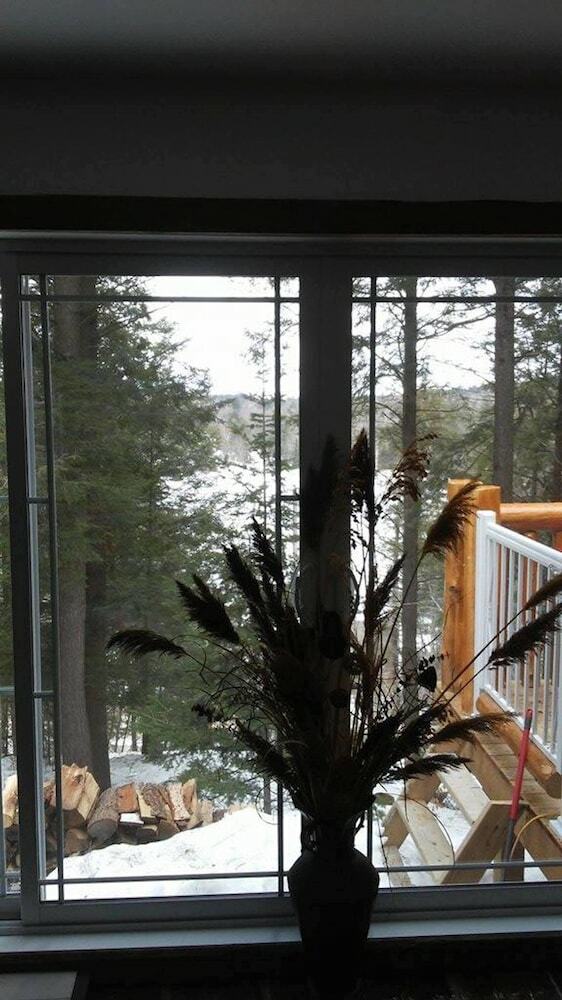 Chalets Au Lac Pointe-au-ch�ne
