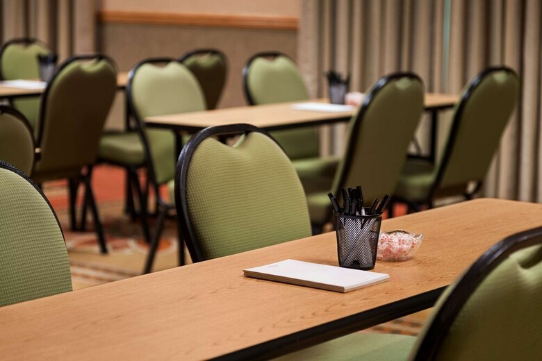 Hotel Country Inn & Suites By Radisson, Gainesville, Fl