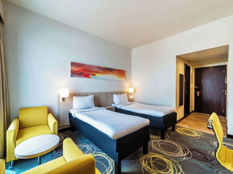 Hotel Ibis Styles Dragon Mart Dubai