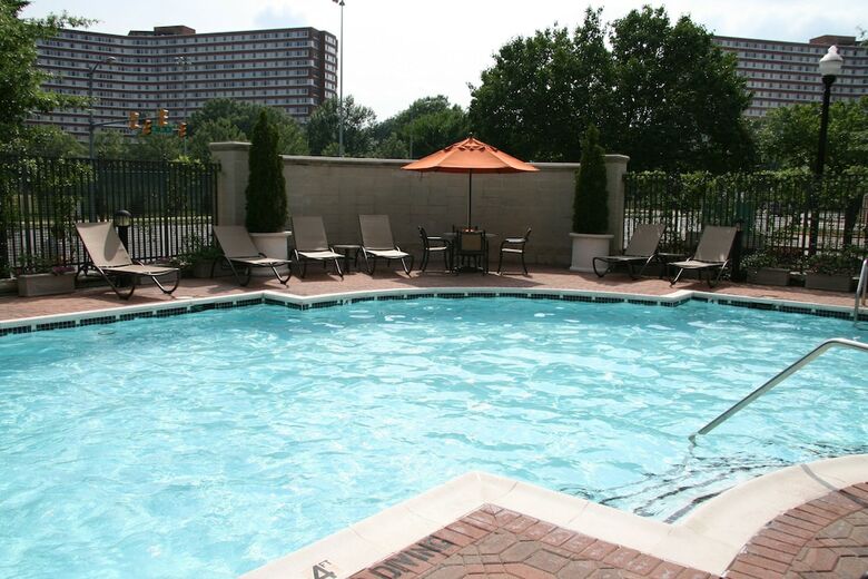 Instrata By Executive Apartments