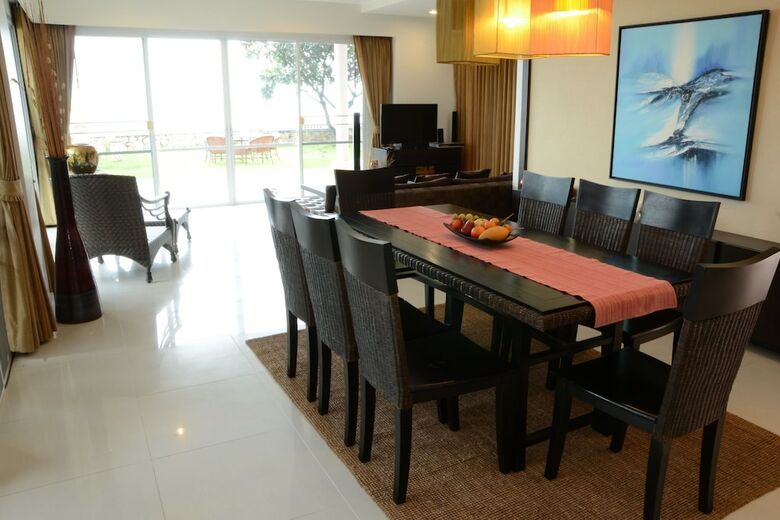 Simantra Private Villas