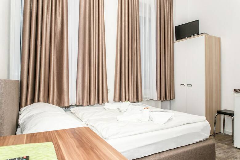 Hotel City-pension-storch