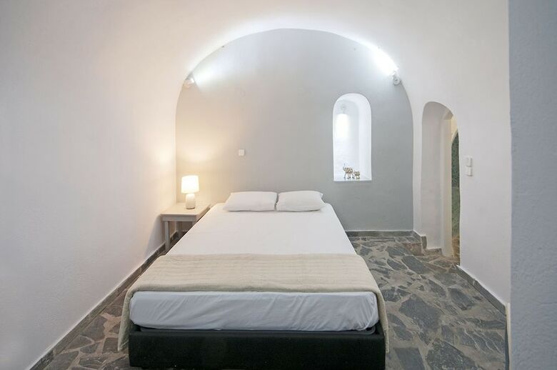 Hotel Roubeti Village