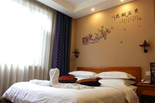 Hostal Longxinfang Garden Guest House