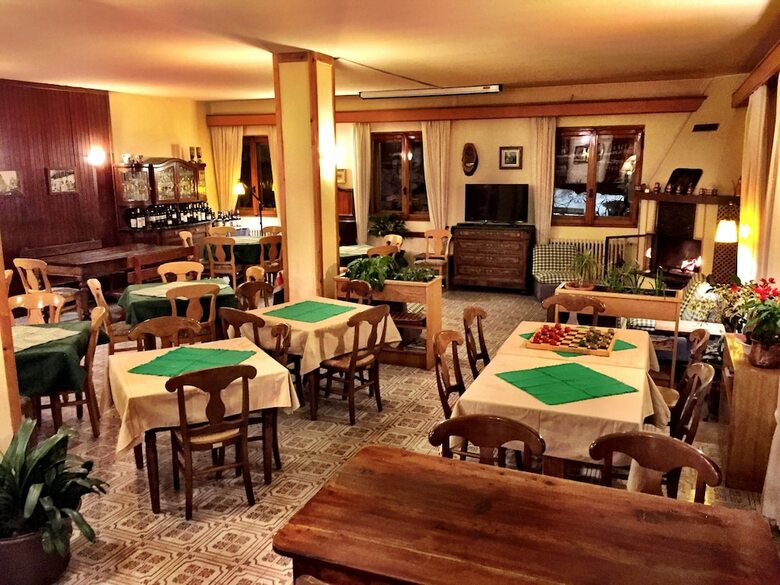 Posada Hotel Ristorante La Sponda