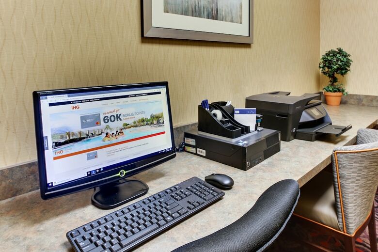 Holiday Inn Express Hotel & Suites Lancaster-lititz