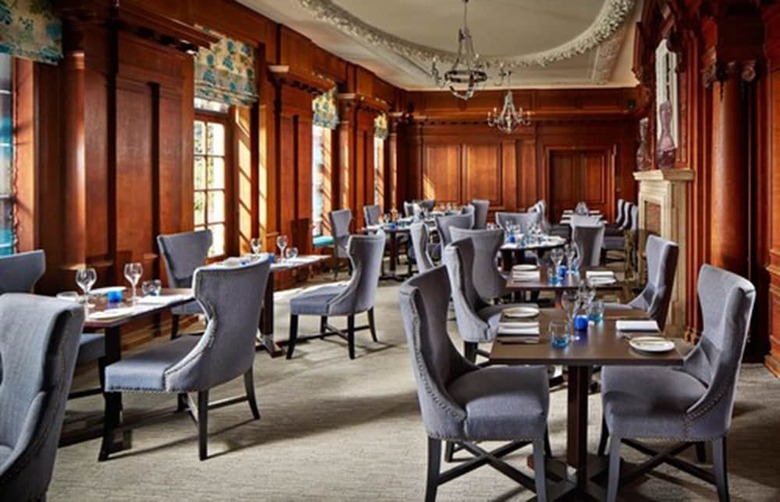 Barnett Hill - Luxury Hotel