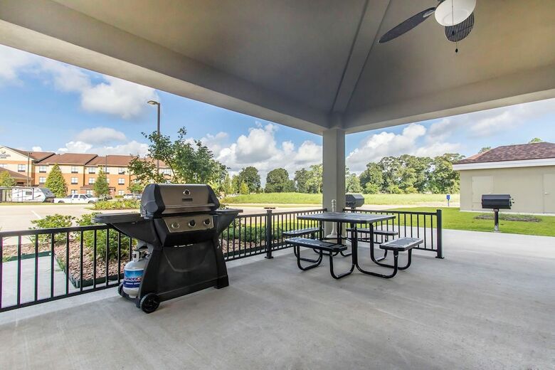 Suburban Extended Stay Hotel