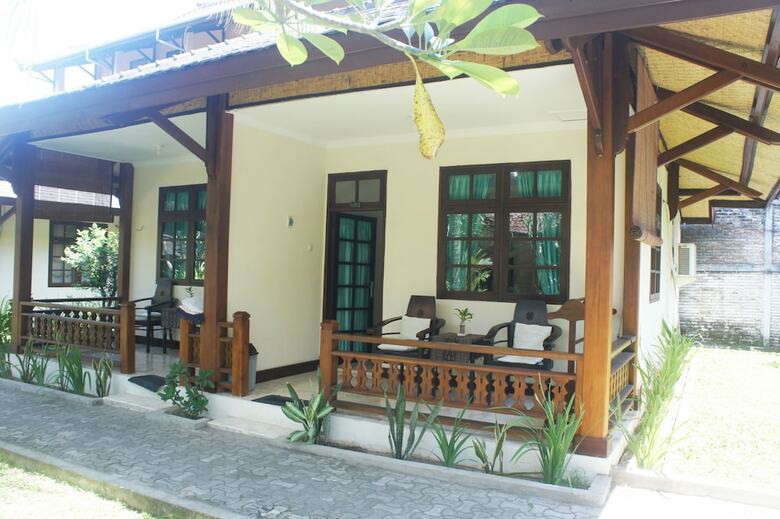 Hotel Batu Bolong Cottages