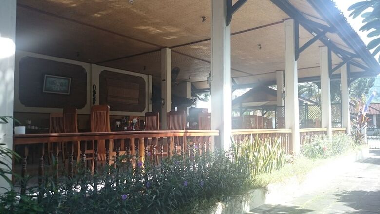 Hotel Batu Bolong Cottages