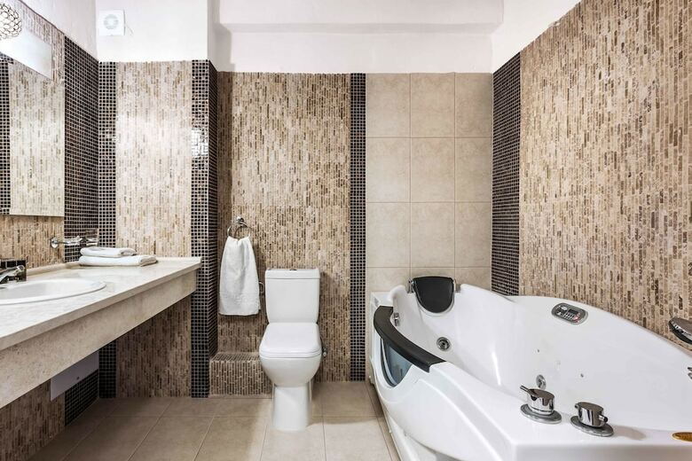 Akritas Ef Zin Villas & Suites