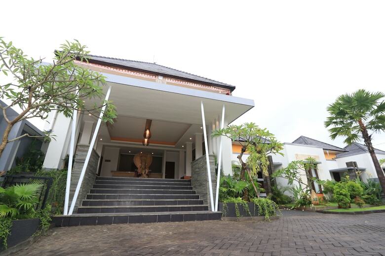 Villa Garden Umah D'kampoeng